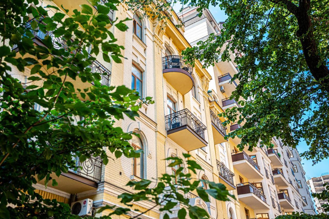 קייב Incognito Boutique Hotel מראה חיצוני תמונה