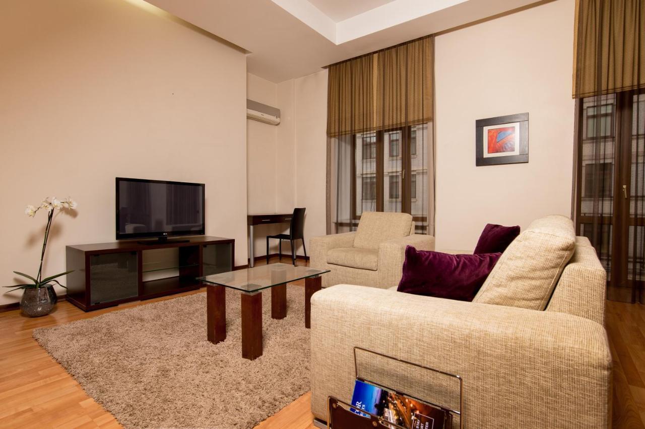 קייב Incognito Boutique Hotel מראה חיצוני תמונה