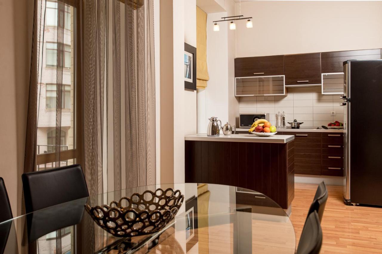 קייב Incognito Boutique Hotel מראה חיצוני תמונה