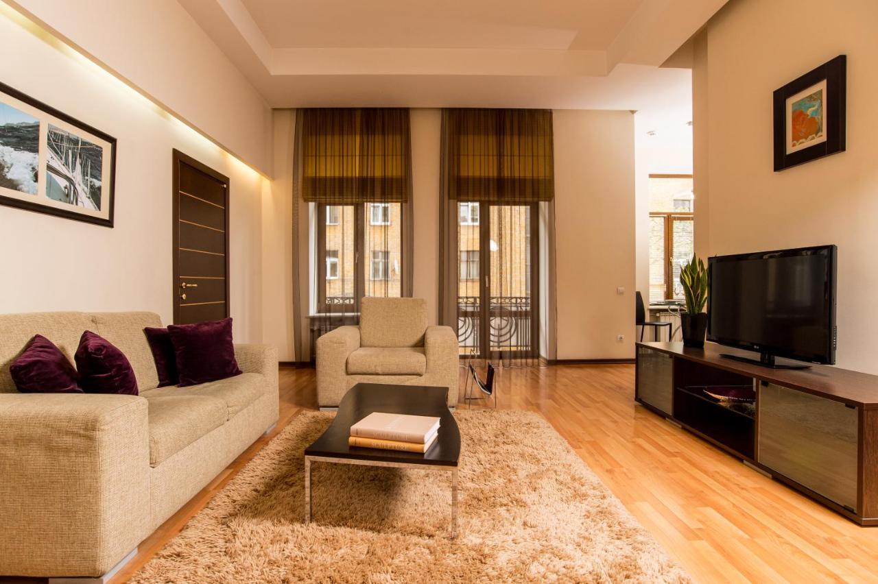 קייב Incognito Boutique Hotel מראה חיצוני תמונה