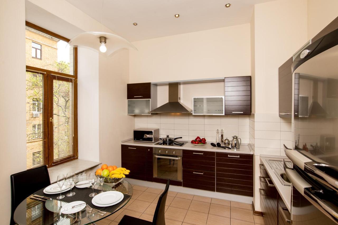 קייב Incognito Boutique Hotel מראה חיצוני תמונה