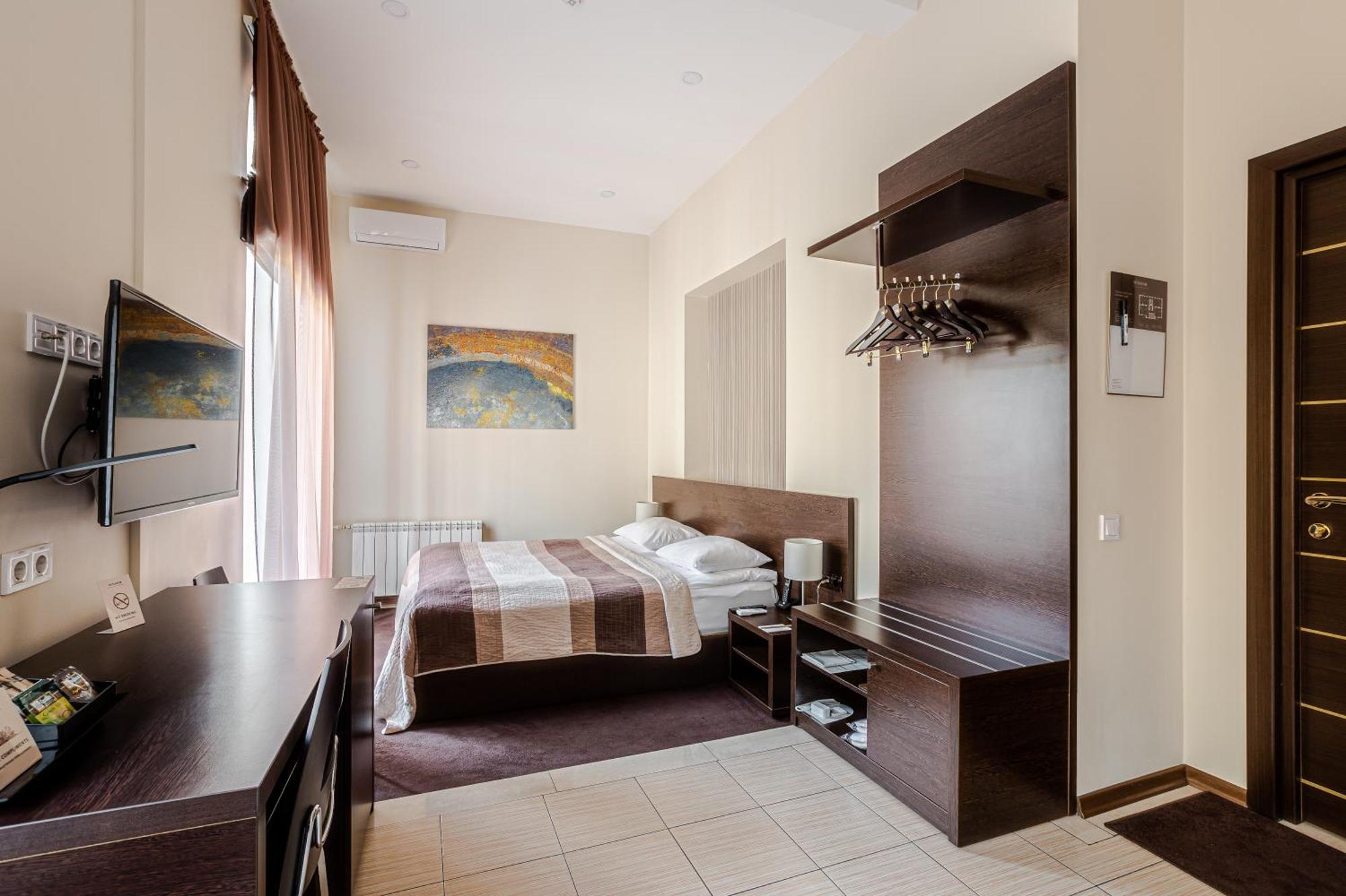 קייב Incognito Boutique Hotel מראה חיצוני תמונה
