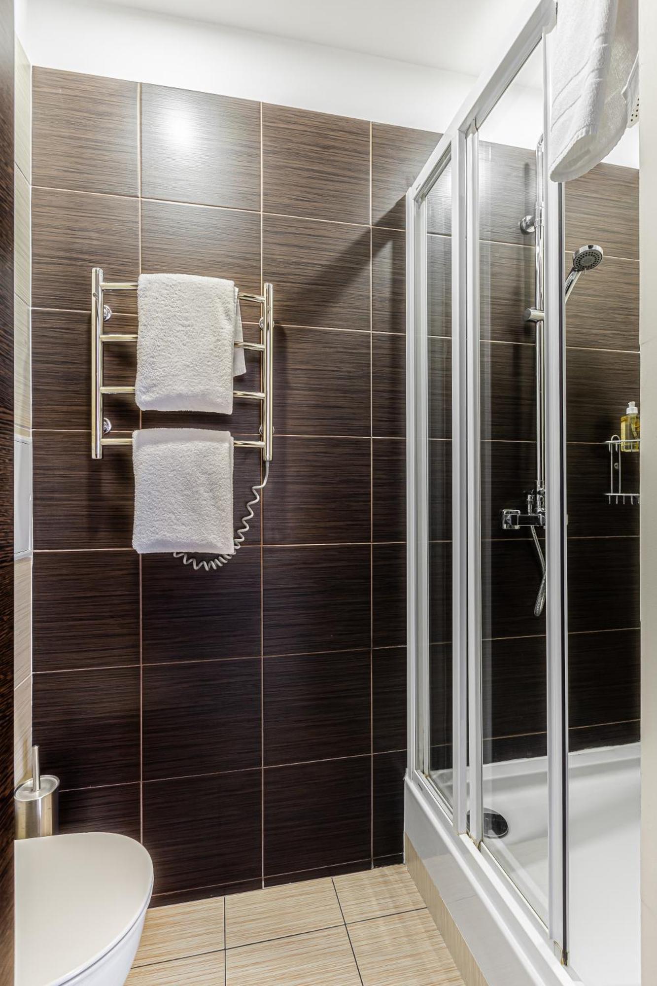 קייב Incognito Boutique Hotel מראה חיצוני תמונה