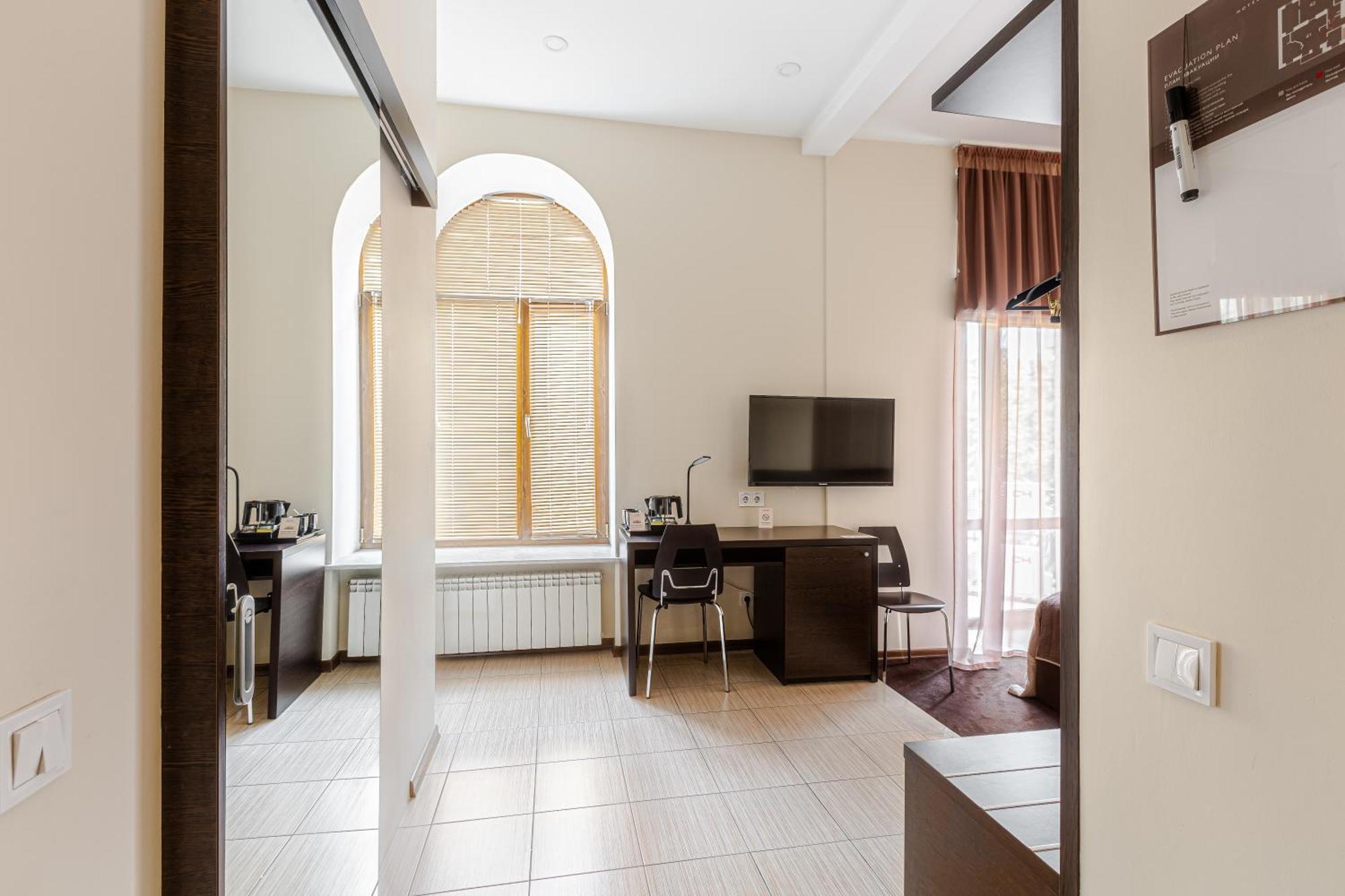 קייב Incognito Boutique Hotel מראה חיצוני תמונה