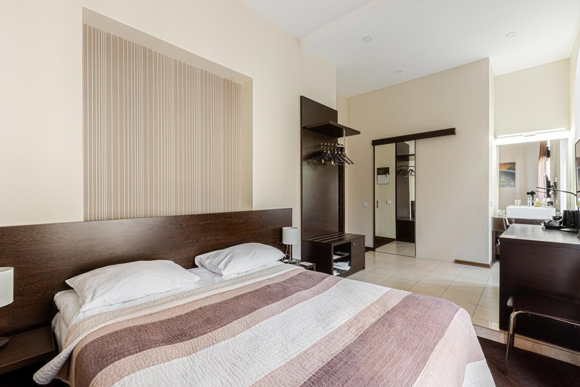 קייב Incognito Boutique Hotel מראה חיצוני תמונה